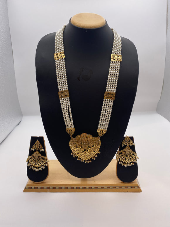 Bridal Amritsari Gold Plated & Classic White Pearls