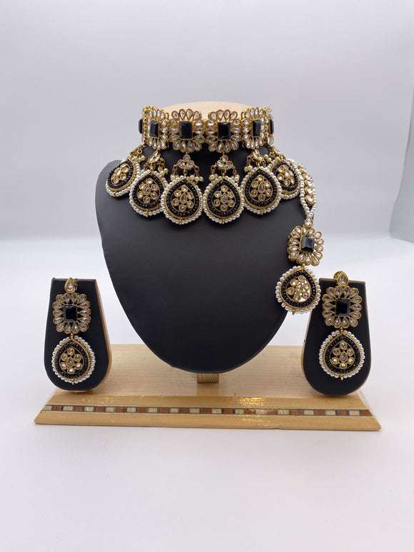 Choker Set with Droplets Black Stones and Crystal Beads, Off-White Pearls comes with Earrings and Tikka
