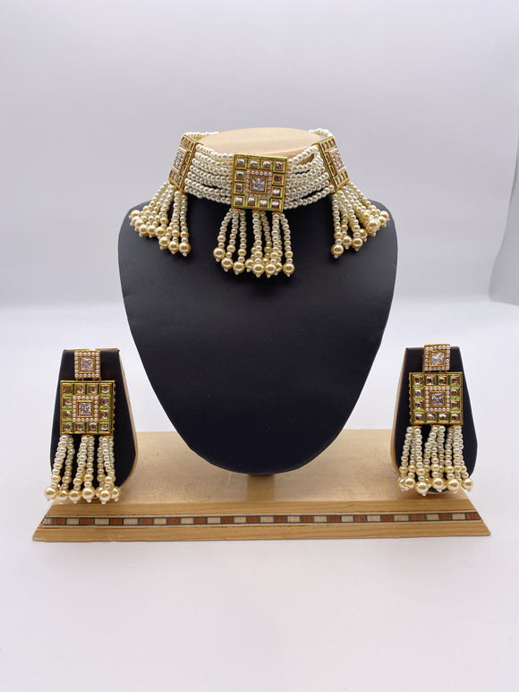 Choker Set in Kundan and Semi-Precious Stones, Ivory Pearls - Adjustable Necklace with Sqare Shaped Earrings