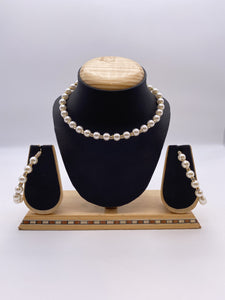 Simple Choker for Adults and Kids, Off-White Pearls and Silver Stones with Hoop Earrings