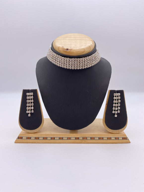 Simple Choker for Adults and Kids, with Lightweight Earrings