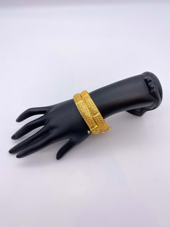 Vintage Gold Bangle Set 2 - Imitation gold-plated base with engraving