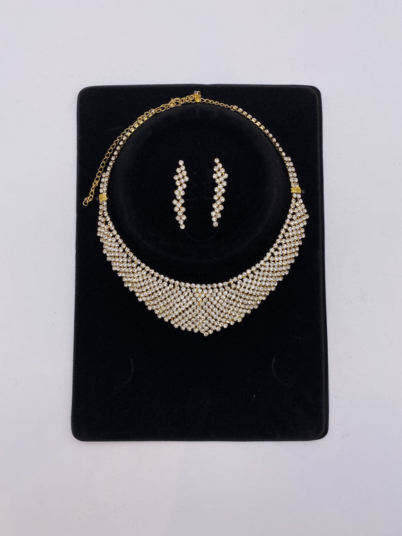 Kids Set with Gold Base and Small Rhinestones with Earrings