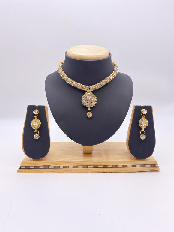 Kids Pendant Set with Silver Rhinestones and Droplet Earrings