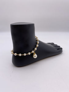 Kids Anklet - Gold Base White Pearls with a Pearl Charm