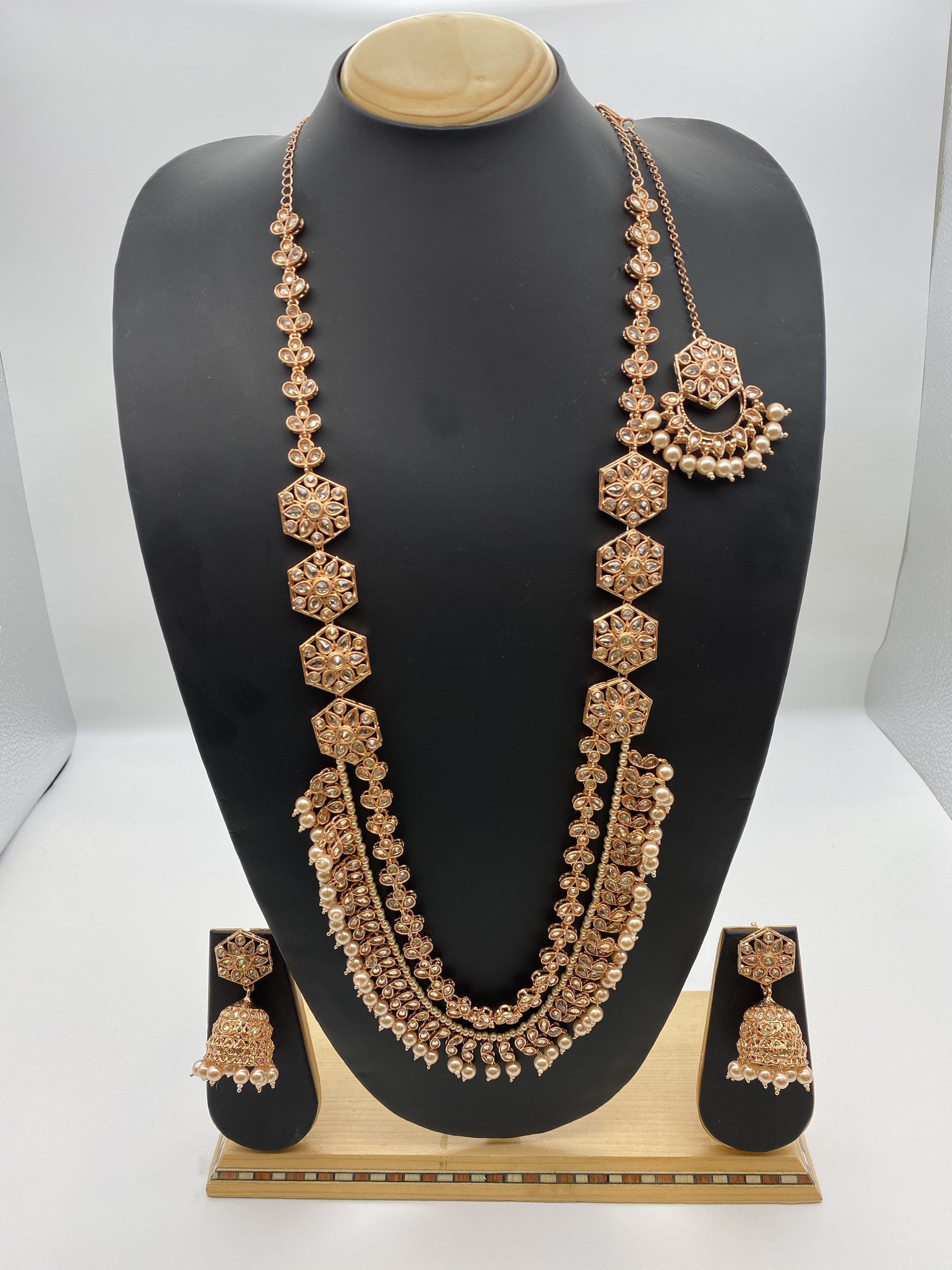 Cost of rani haar shop