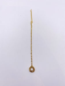 Tikka - White Pearls in Small Rainbow Shape -  Antique Gold Base